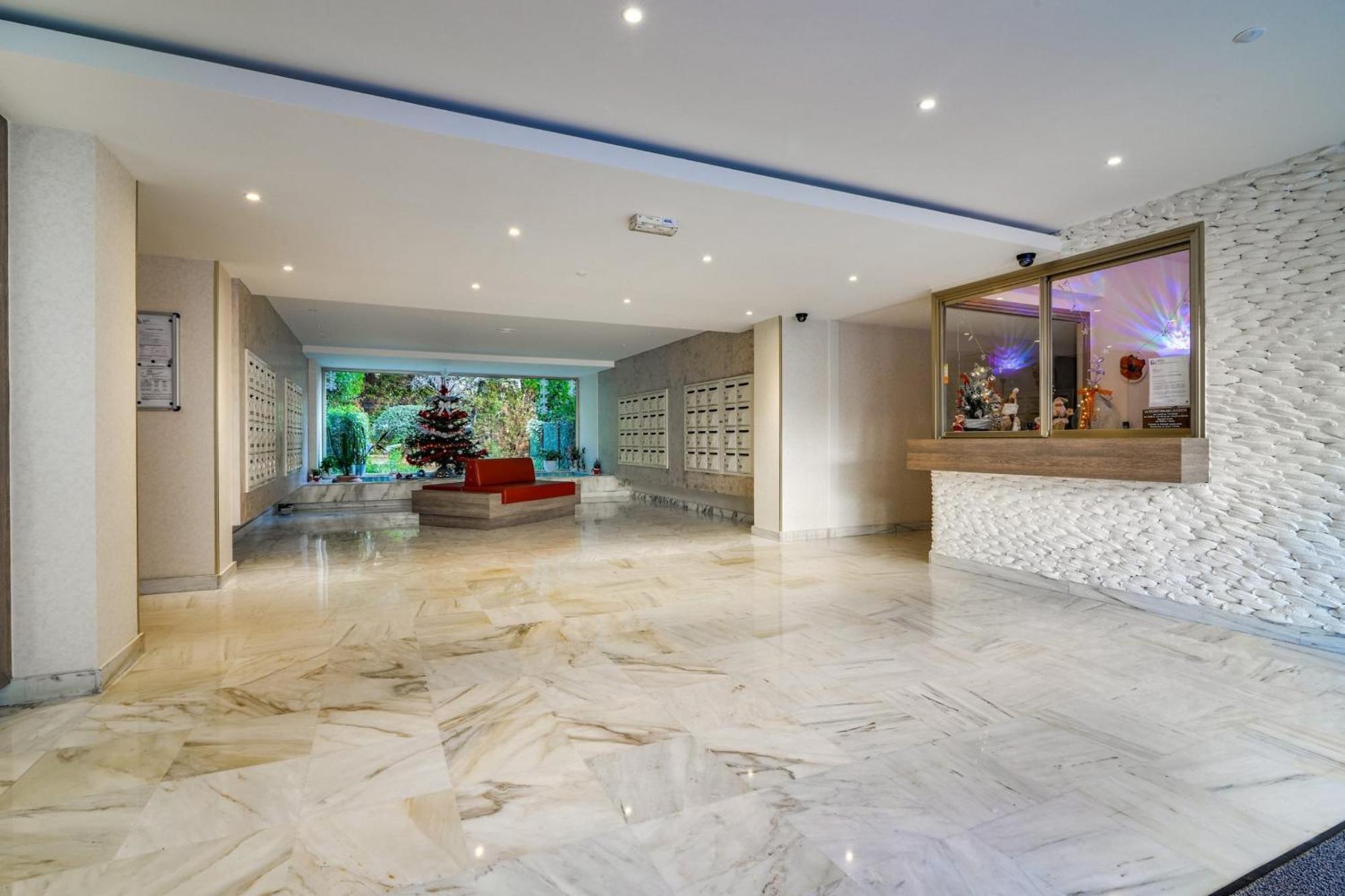 Superb 1 Bedroom Appartement - Close To Croisette Cannes Exterior photo